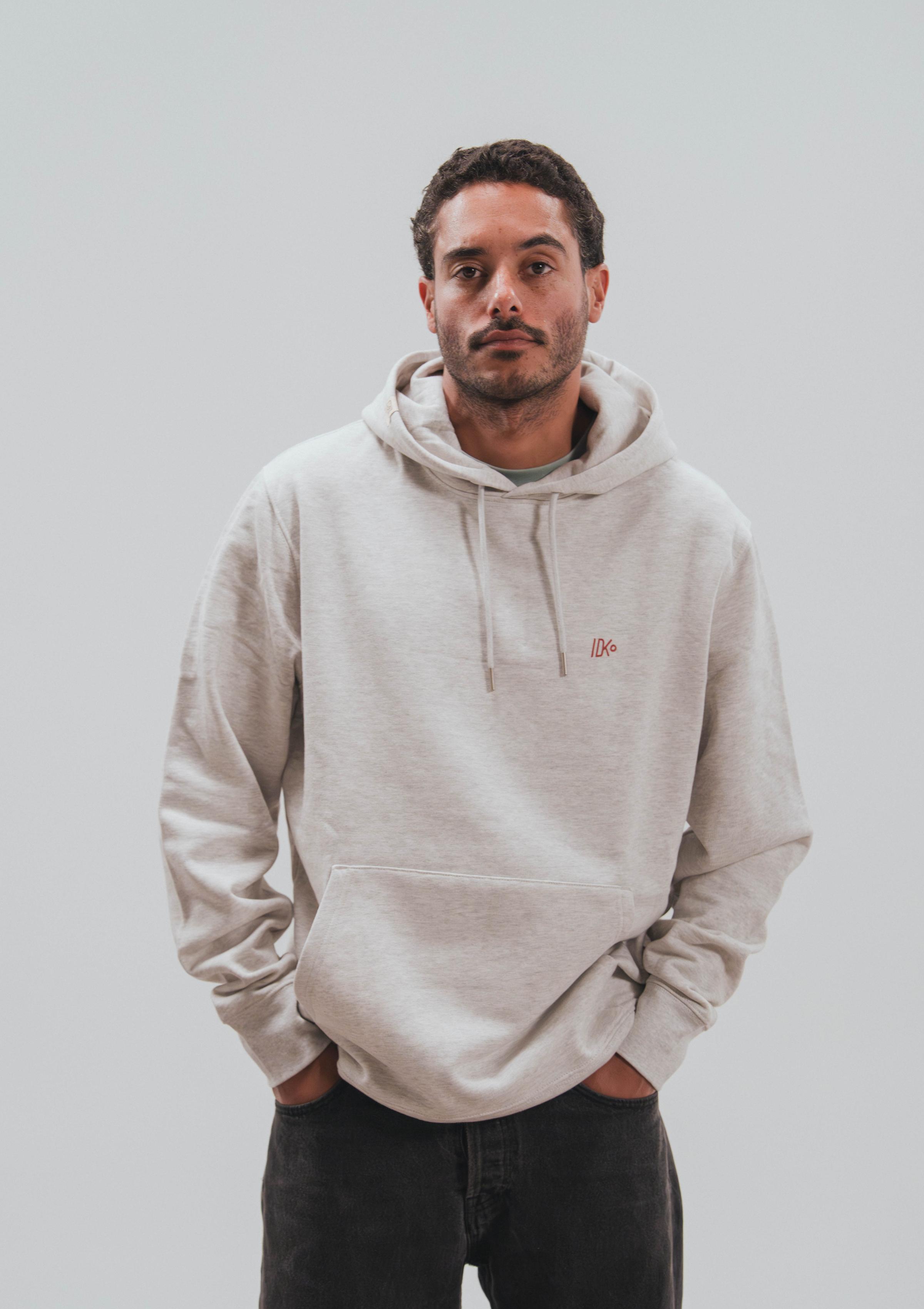 Hoodie Belharra – hoodie brodé au Pays basque – Katxi Klothing – vue 2