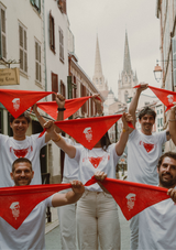 Pañuelo Bestak 2024