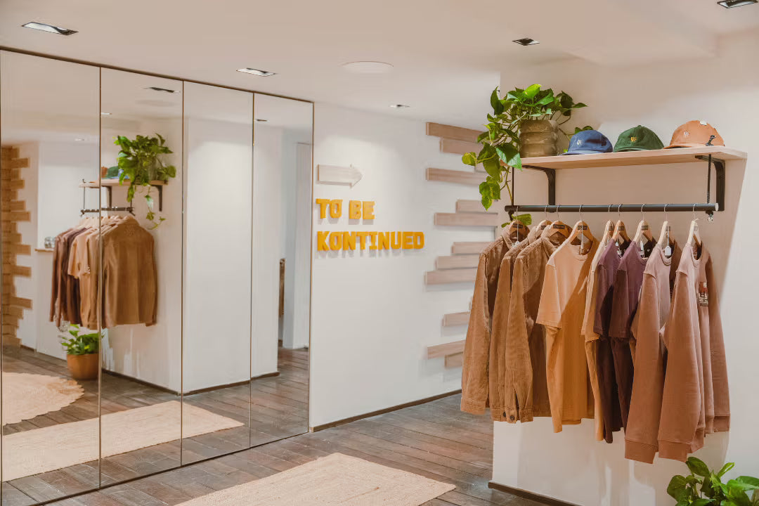 Rayon de vêtements basques dans la boutique Katxi Klothing à San Sebastián