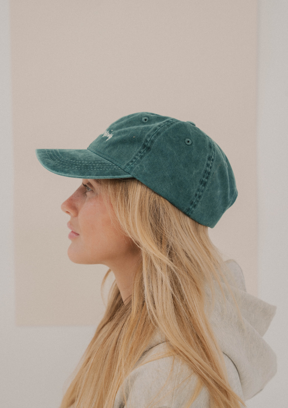Vintage K. Cap – txapel brodatua, EAEtik – Katxi Klothing – 4. ikuspegia
