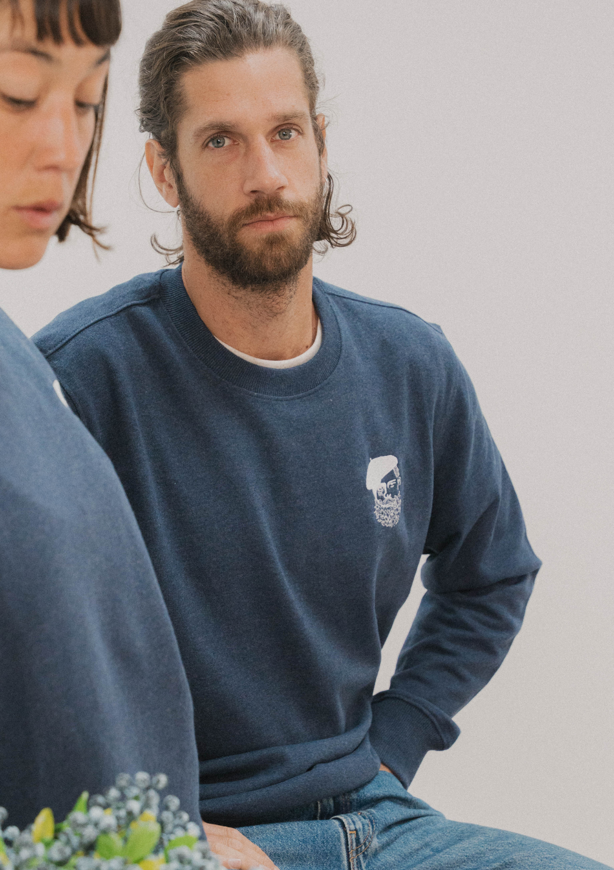 Sweat Bleu Marine Broderie Kabino – sweat basque en coton bio – Katxi Klothing – vue 2
