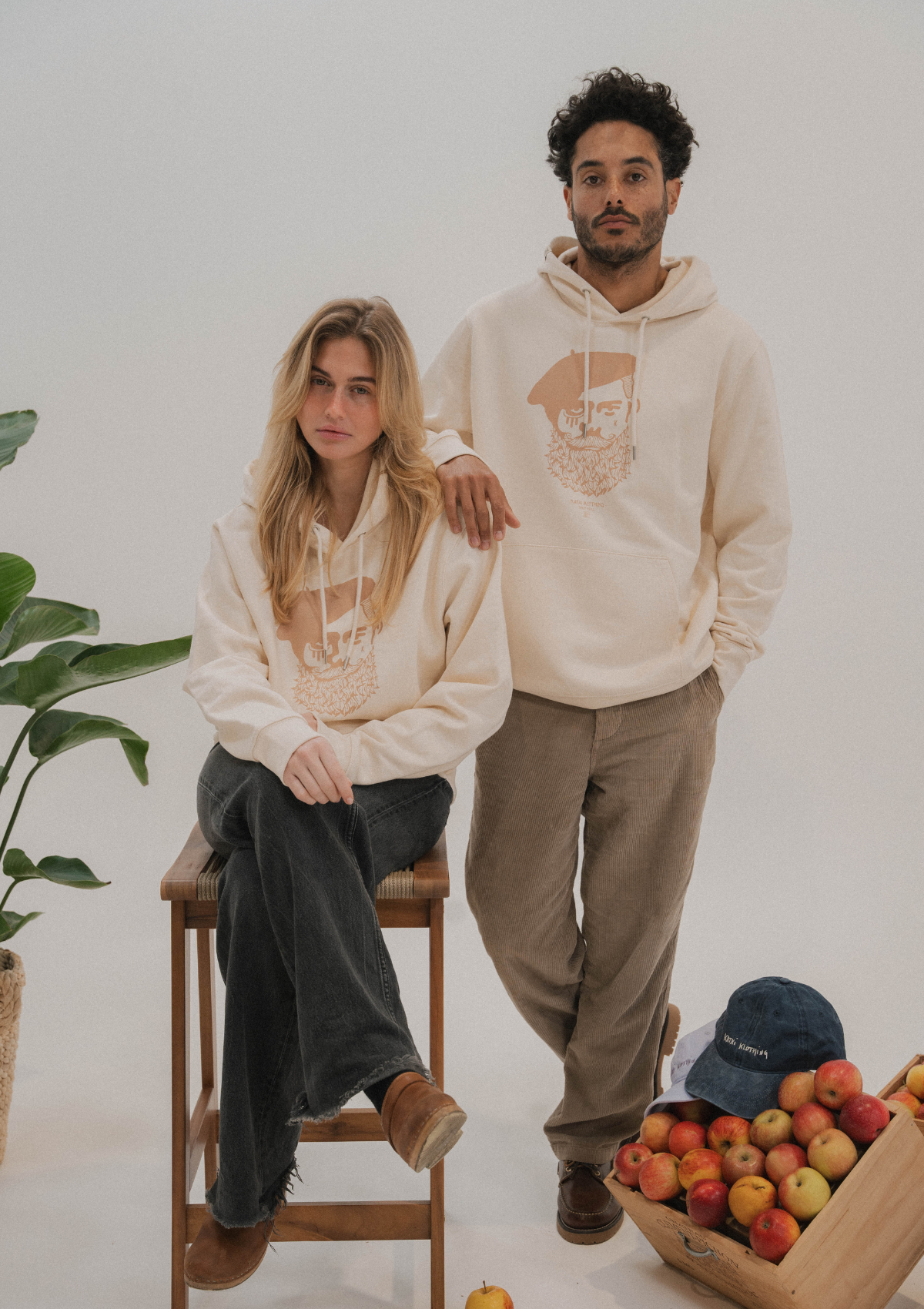 Kabino Hoodie – Euskal Herrian brodatutako txanoa – Katxi Klothing
